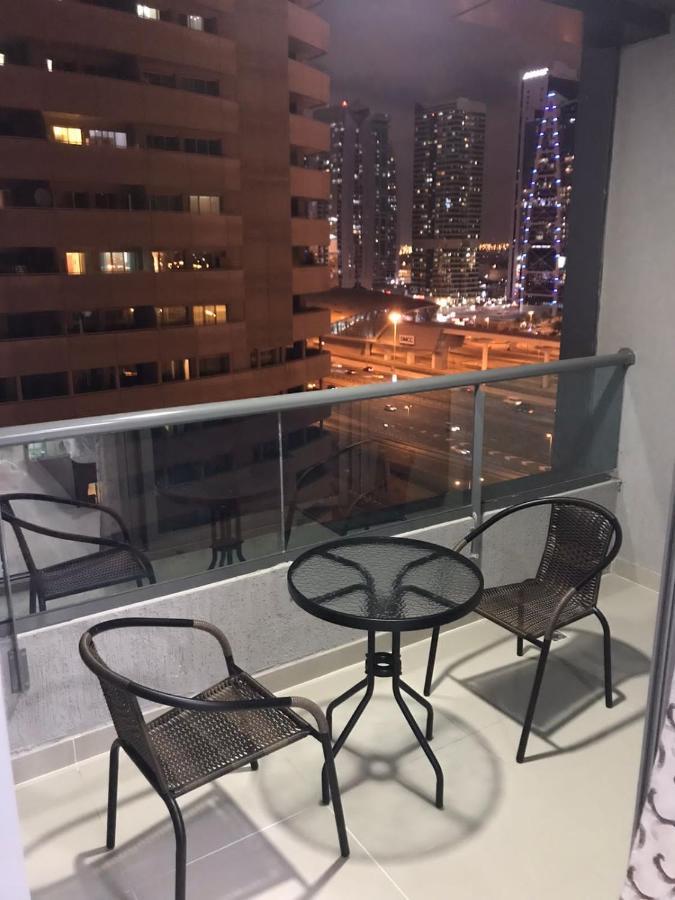 The S Apartment Dubai Ngoại thất bức ảnh